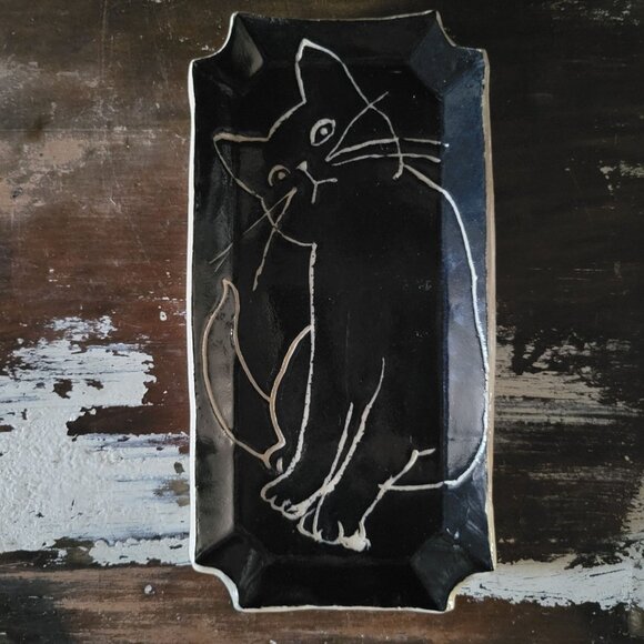 Vintage Studio Pottery Black Ceramic Plate With Cat Illustration, Cat Lover Gift - Picture 2 of 10